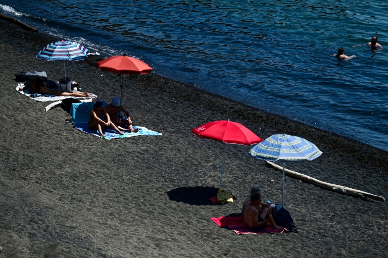 Une plage au Cap d'Agde le 1er juillet 2025