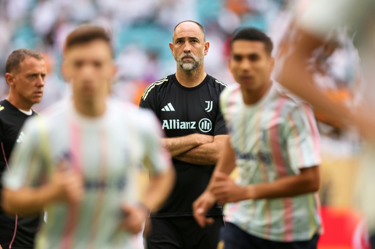 L'entraîneur de la Juventus Turin Igor Tudor lors de l'échauffement avant le 8e de finale du Mondial des clubs contre le Real Madrid le 1er juillet 2025 à Miami