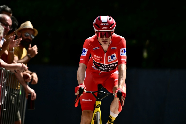 Le Danois Jonas Vingegaard conserve la maillot rouge de leader de la Vuelta à l'issue de la 3e étape à Ceres, en Italie, le 25 jaoût 2025