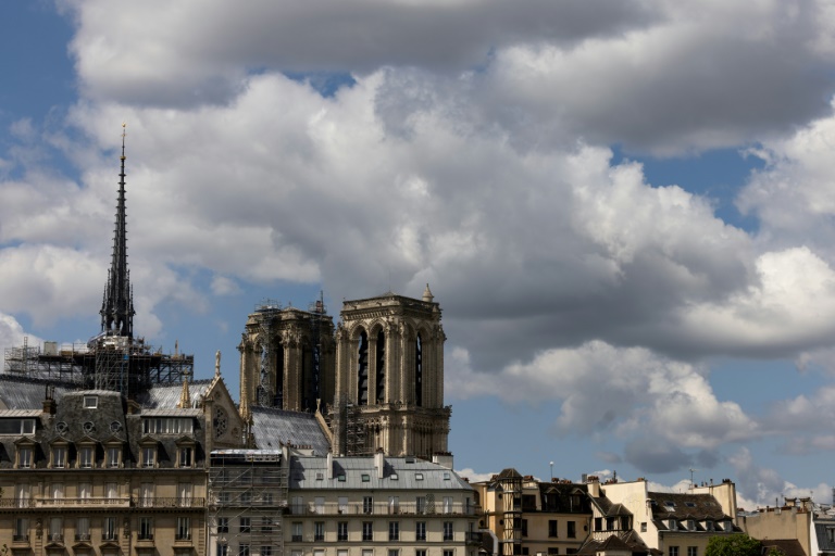 La cathédrale Notre-Dame de Paris le 8 juillet 2025