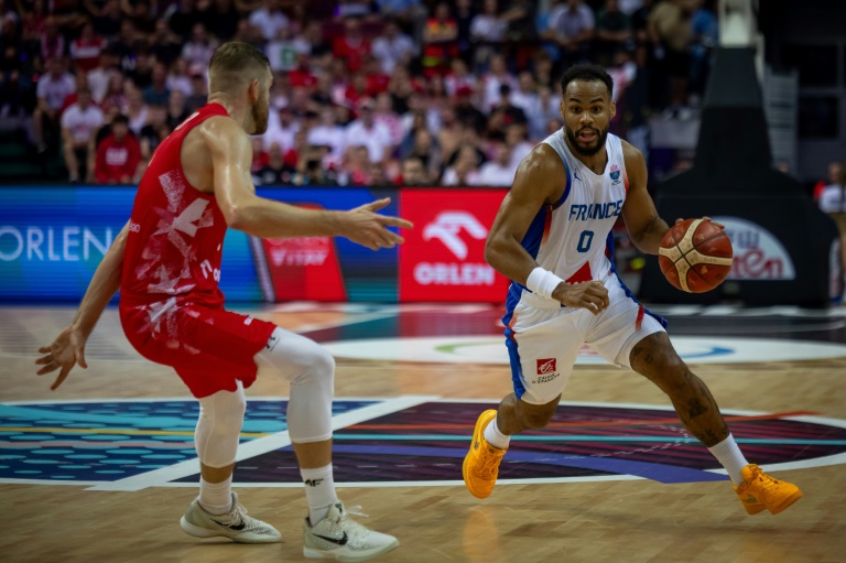 Le meneur-arrière Elie Okobo, un des principaux artisans du succès des Bleus contre la Pologne, le 2 septembre 2025 à Katowice