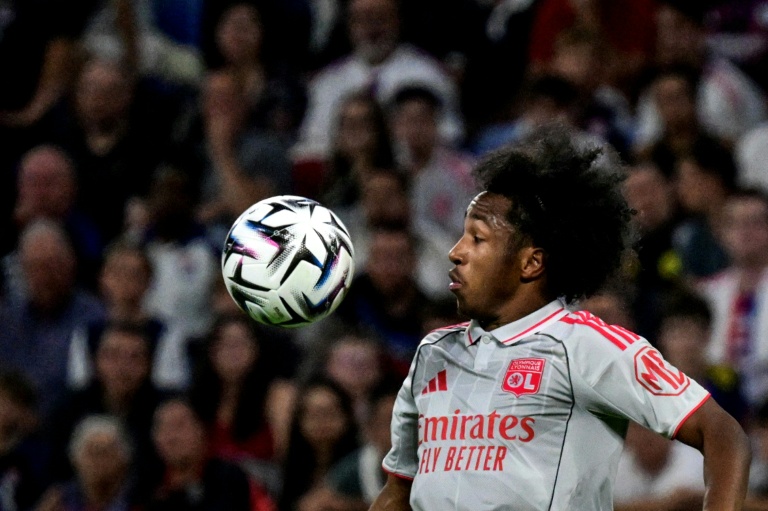 Malick Fofana, l'attaquant belge de Lyon, lors du match de L1 contre Angers le 19 septembre 2025 à Décines-Charpieu das l'agglomération lyonnaise