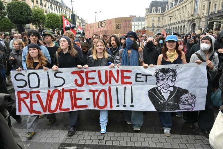 Une manifestation dans le cadre du mouvement de protestation « Bloquons tout », à Rennes, le 10 septembre 2025