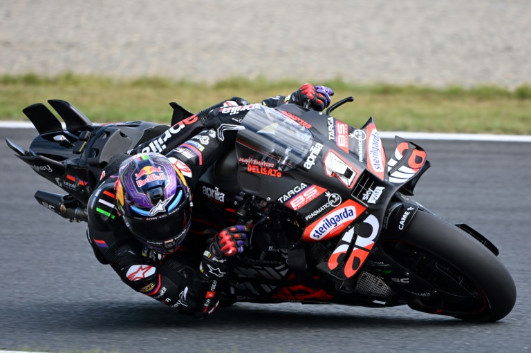 Le champion du monde et pilote officiel Aprilia Jorge Martin le 26 septembre 2025 sur le circuit de Motegi au Japon