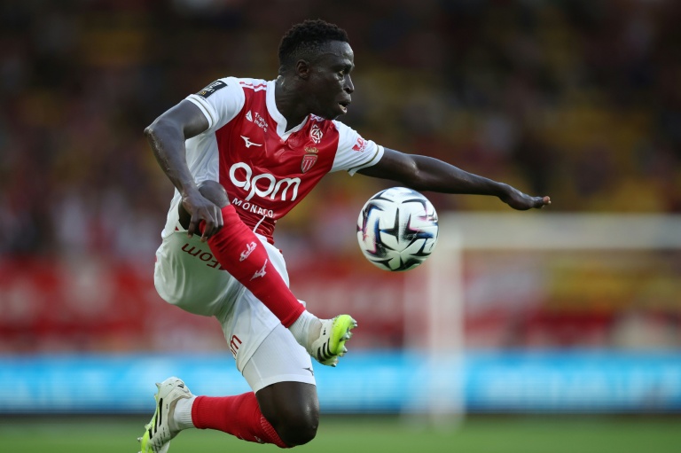 Le milieu de terrain sénégalais de Monaco Krepin Diatta en Ligue 1 contre Metz le 21 septembre 2025 au Stade Louis II