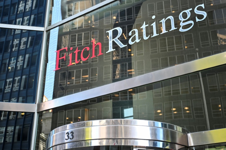 Le logo de l'agence de notation Fitch à New York, le 18 mars 2025