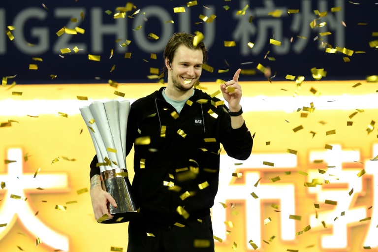Tombeur de Valentin Royer en finale de l'ATP 250 de Hangzhou, le 23 septembre 2025, le Kazakhstanais Alexander Bublik a décroché son quatrième titre de l'année
