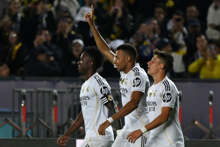 Avec Vinicius, Kylian Mbappé et Arda Guler, le Real Madrid n'a laissé aucune chance au Kairat Almaty, au Kazakhstan, lors de la 2e journée de phase de ligue de Ligue des champions, le 30 septembre 2025