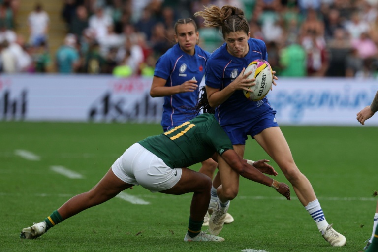 La Française Morgane Bourgeois lors du match de Coupe du monde de rugby contre l'Afrique du Sud à Northampton, le 7 septembre 2025.