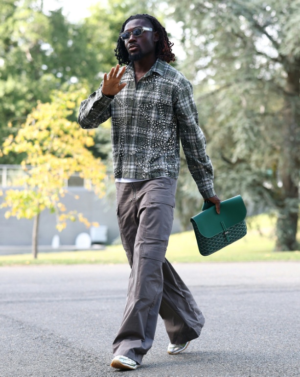 Manu Koné lors de son arrivée à Clairefontaine pour préparer les matches de qualification pour la Coupe du monde 2026, le 1er septembre 2025