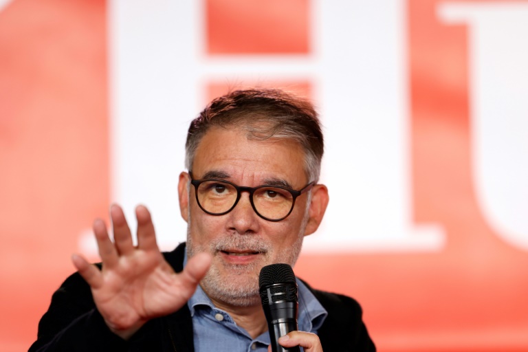 Le patron des socialistes Olivier Faure lors de la Fête de l'Humanité, le 13 septembre 2025 à Brétigny-sur-Orge, au sud de Paris