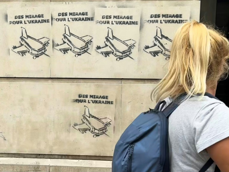 Des pochoirs qui étaient liés