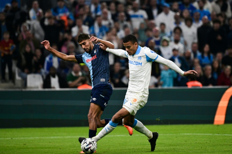 L'attaquant anglais de Marseille Mason Greenwood (à droite), face au Havre au Stade Vélodrome, le 18 octobre 2025