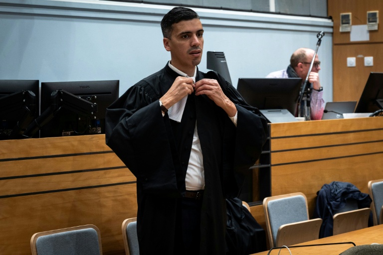 Mourad Battikh, avocat des proches de Delphine Jubillar, à la cour d'assises du Tarn, à Albi, le 8 octobre 2025