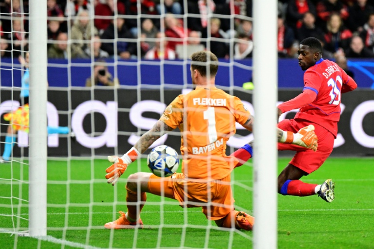 Le Ballon d'or Ousmane Dembélé, buteur dès son entrée en jeu, lors de la démonstration du PSG (7-2) pour la 3e journée de Ligue des champions, le 21 octobre 2025 à Leverkusen