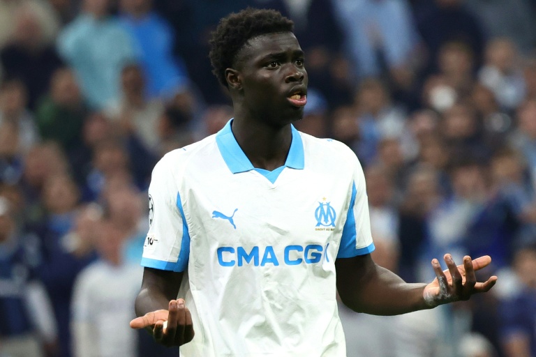 Le Marseillais Robinio Vaz dépité après sa défaite face à l'Atalanta Bergame (1-0) en Ligue des champions, le 5 novembre 2025 au Stade Vélodrome