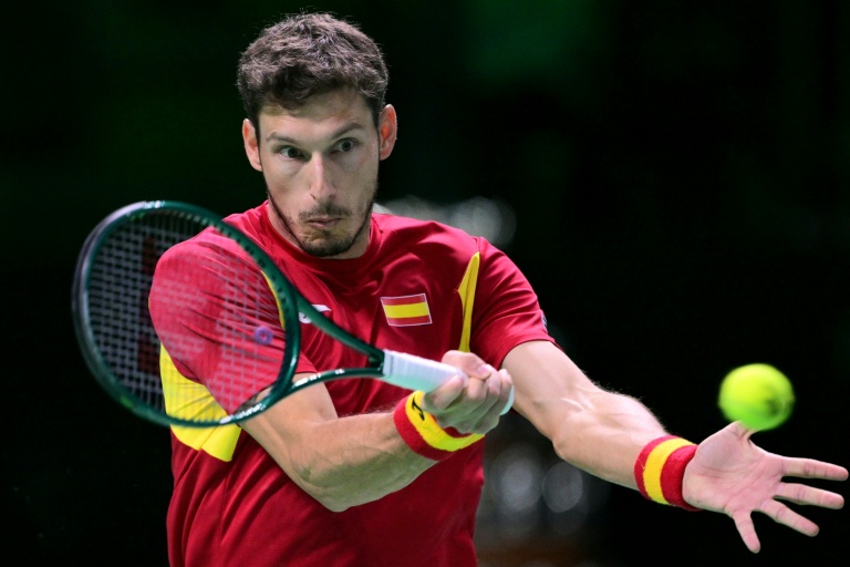 L'Espagnol Pablo Carreno contre Jan-Lennard Struff en demi-finales de la Coupe Davis le 22 novembre 2025 à Bologne