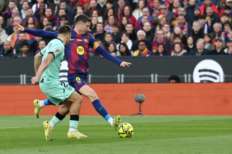 Robert Lewandowski à Barcelone le 22 novembre 2025