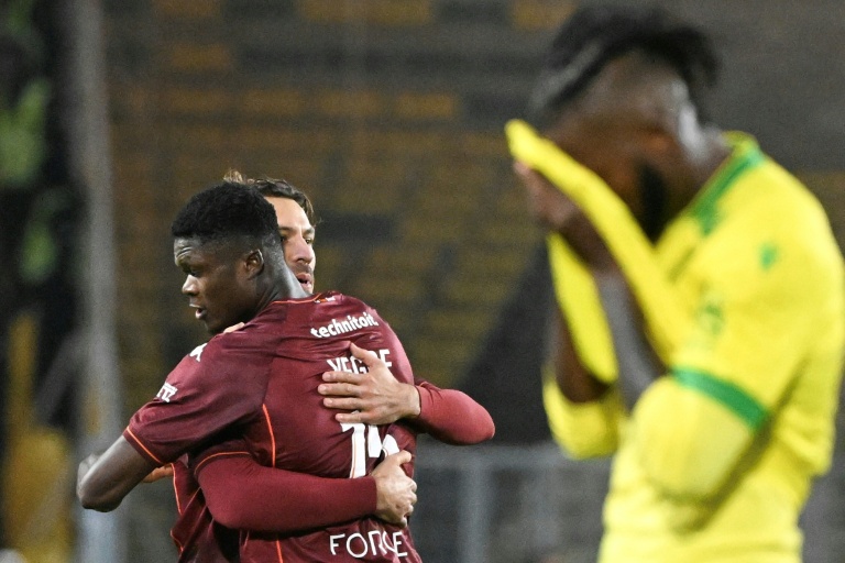 Terry Yegba, défenseur de la lanterne rouge Metz, après la victoire 2-0 de son équipe en Ligue 1 face à Nantes, Stade de la Beaujoire–Louis Fonteneau à Nantes le 2 novembre