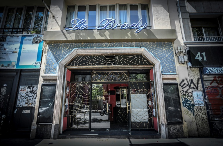 L'entrée du cinéma Le Brady à Paris, le 6 mai 2020