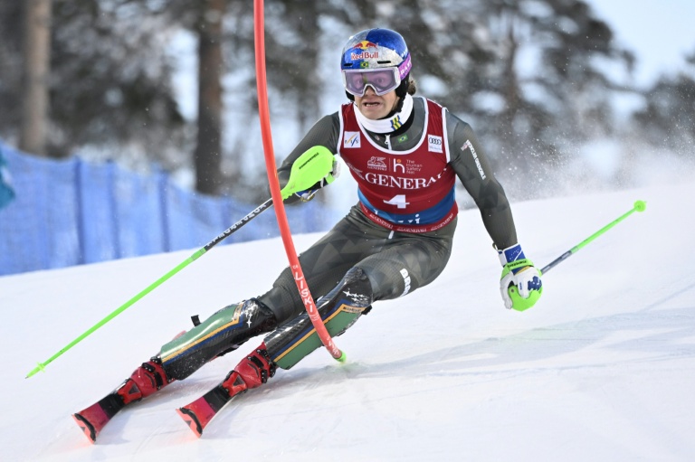 Le Brésilien Lucas Pinheiro Braathen a remporté le slalom de Levi, en Finlande, le 16 novembre 2025