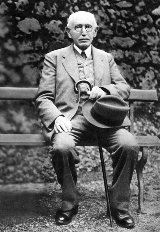 Dernière photo connue prise dans les années 30 du capitaine Alfred Dreyfus