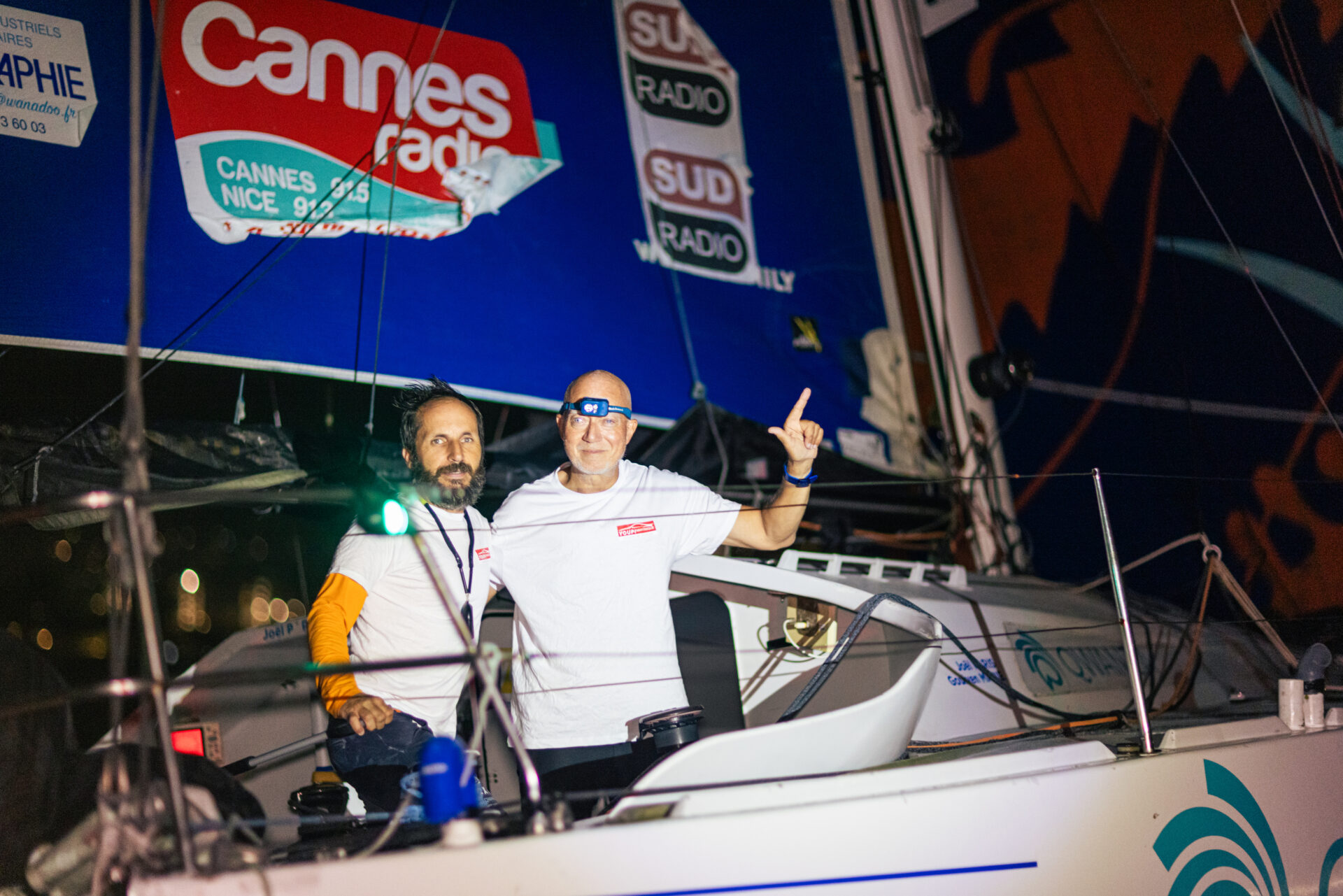 Goulven Marie et Joël Paris à l'arrivée ce matin en Martinique de la Transat Café l'Or 2025.