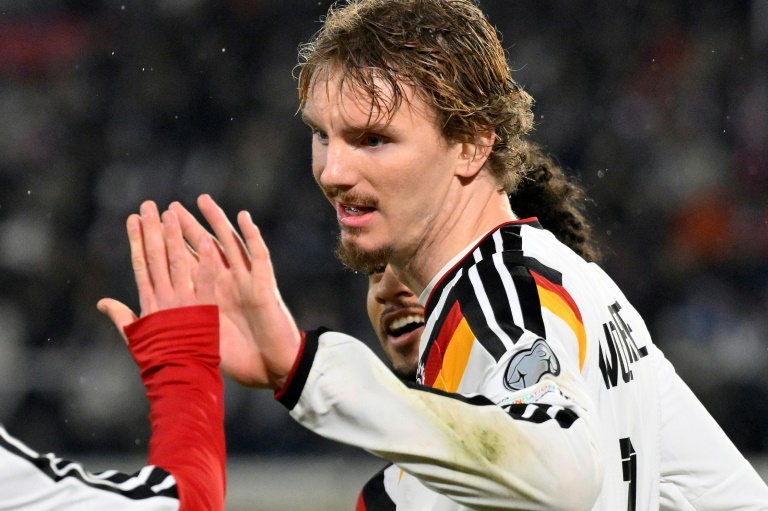 Nick Woltemade auteur d'un doublé pour l'Allemagne au Luxembourg, le 14 novembre 2025