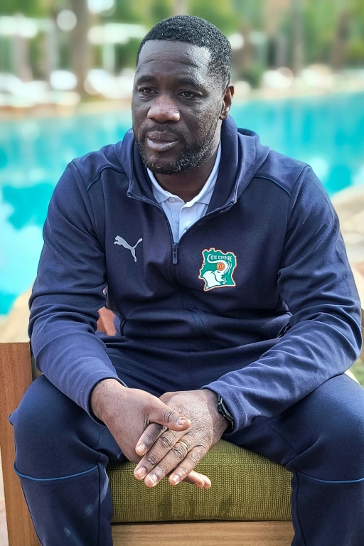 Le sélectionneur de la Côte d'Ivoire Emerse Faé lors d'un entretien avec l'AFP le 29 décembre 2025 à Marrakech en marge de la Coupe d'Afrique des nations