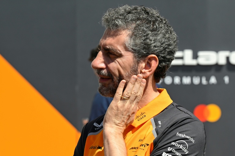 Le Team Principal de l'écurie McLaren Andrea Stella lors du Grand Prix du Mexique de Formule 1 sur le cicuit Hermanos Rodriguez à Mexico City le 24 octobre 2025.