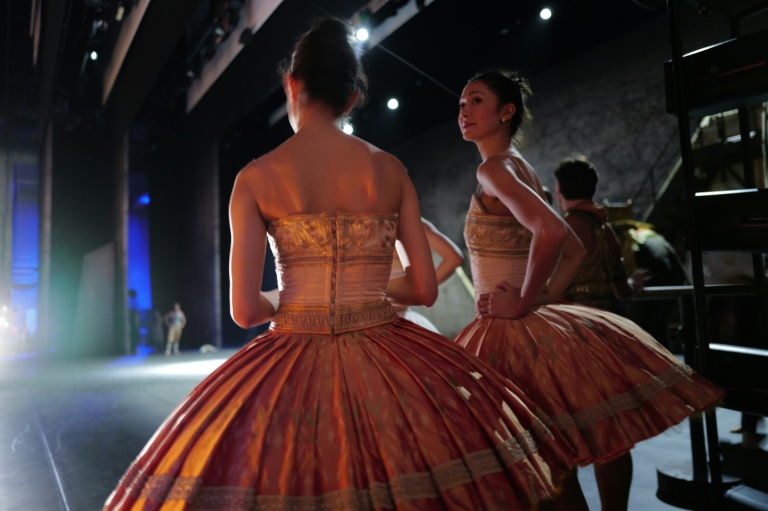 Des danseurs du Ballet de Monte-Carlo lors de la répétition du ballet « Ma Bayadère », une création du danseur et chorégraphe français Jean-Christophe Maillot, à Monaco le 22 décembre 2025