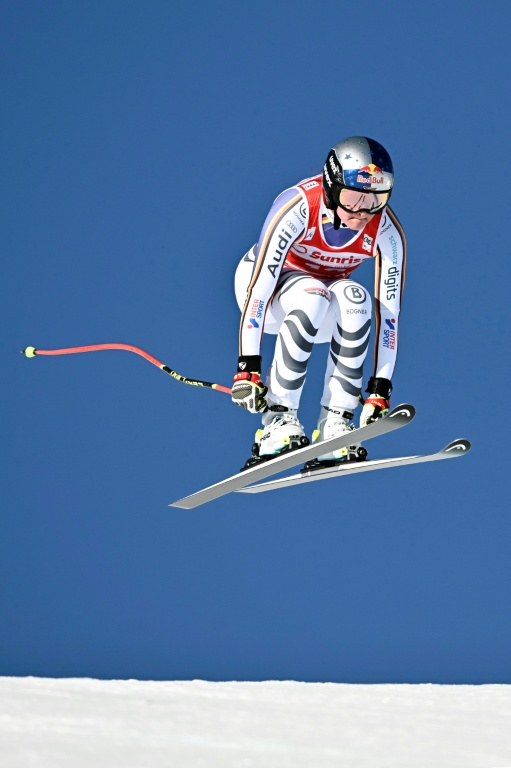 Emma Aicher lors de la seconde descente de Saint-Moritz, le 13 décembre 2025