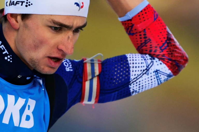 Le biathlète français Eric Perrot lors de la mass start du Grand-Bornand, le 21 décembre 2025