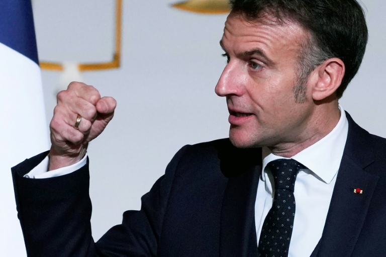 Emmanuel Macron devant les ambassadeurs français réunis à l'Elysée le 8 janvier 2026