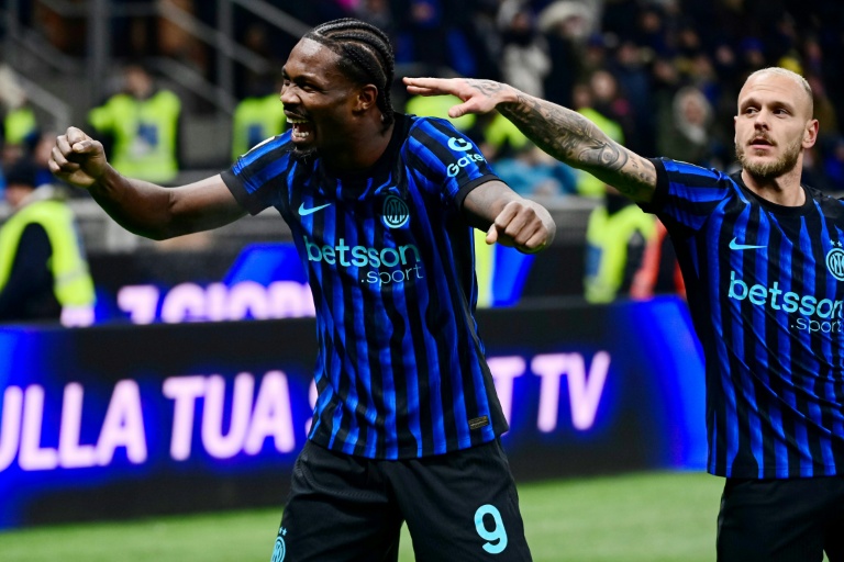 L'avant-centre de l'Inter Milan Marcus Thuram après le troisième but de son équipe face à Bologne lors de la 18e journée du Championnat d'Italie le 4 janvier 2026 à San Siro