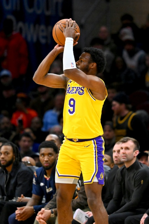 Le fils de LeBron James, Bronny James, lors d'un match de saison régulière des Los Angeles Lakers à Cleveland, le 28 janvier 2026
