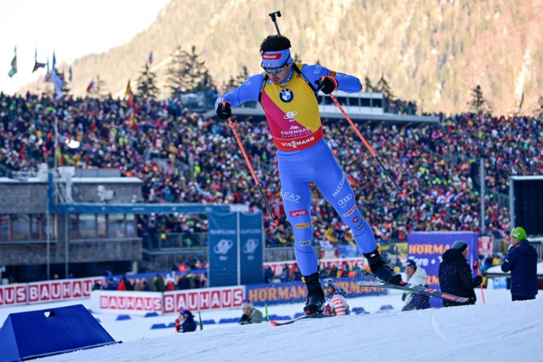 L'Italien Tommaso Giacomel lors de la poursuite de Ruhpolding, en Allemagne le 18 Janvier 2026.