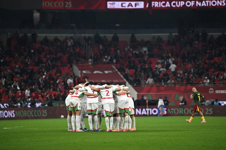 L'équipe du Maroc, déterminée à remporter cette CAN, avant sa victoire en quart de finale contre le Cameroun, le 9 janvier à Rabat