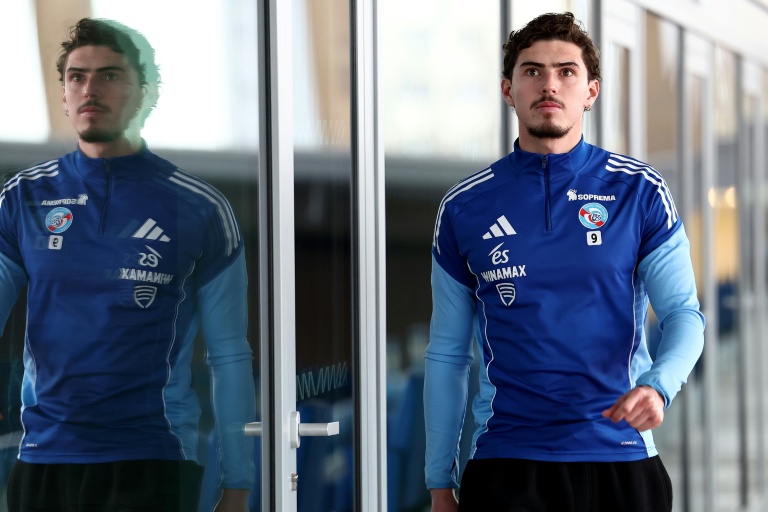 Joaquín Panichelli dans les tribunes de stade de la Meinau, le 28 janvier 2026