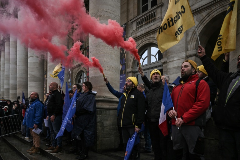 Manifestation de policiers à l'appel du syndicat policier Alliance qui dénonce un manque de moyens, le 31 janvier 2026 à Bordeaux