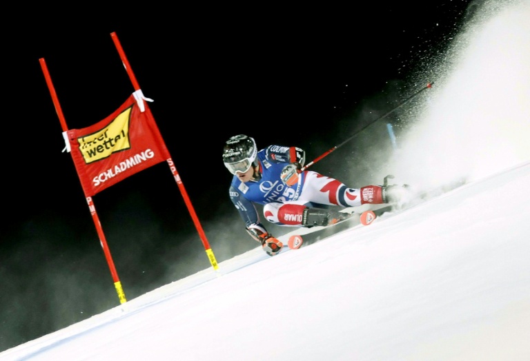 Alban Elezi Cannaferina pendant le géant de Schladming mardi 27 janvier 2026.