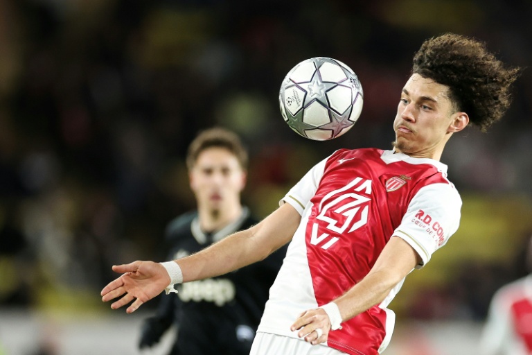 Maghnes Akliouche, l'attaquant de Monaco, au cours du match de Ligue des champions contre la Juventus le 28 janvier 2026 au Stade Louis II