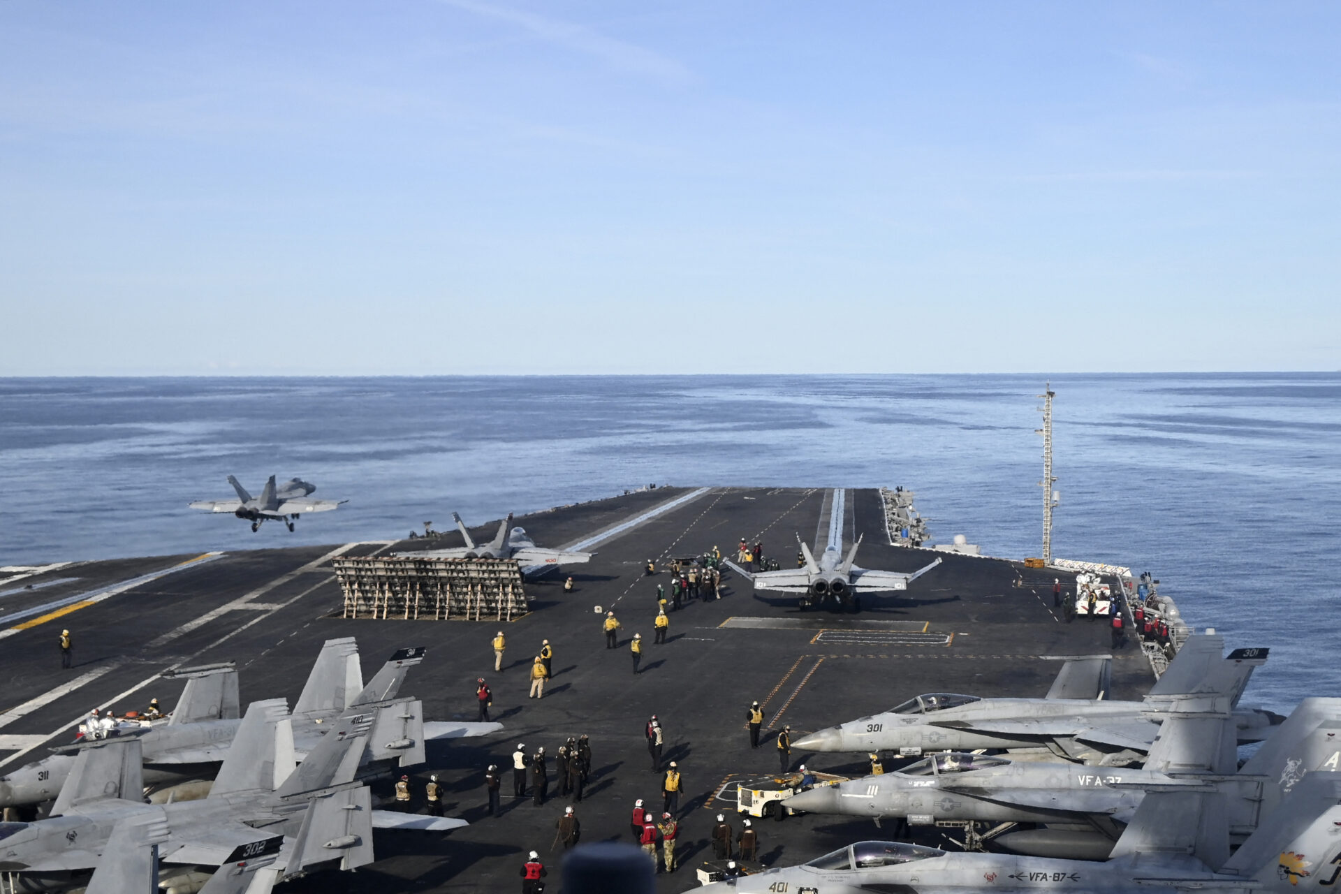 Porte avion américain