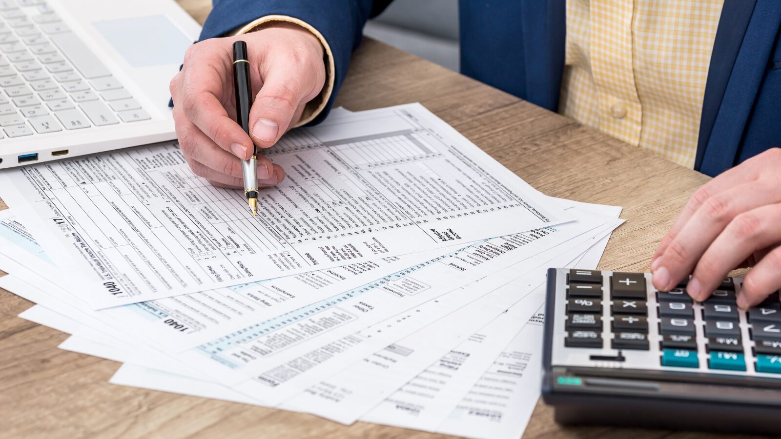 Comment des milliers d’ultra-riches esquivent légalement l’impôt sur le revenu