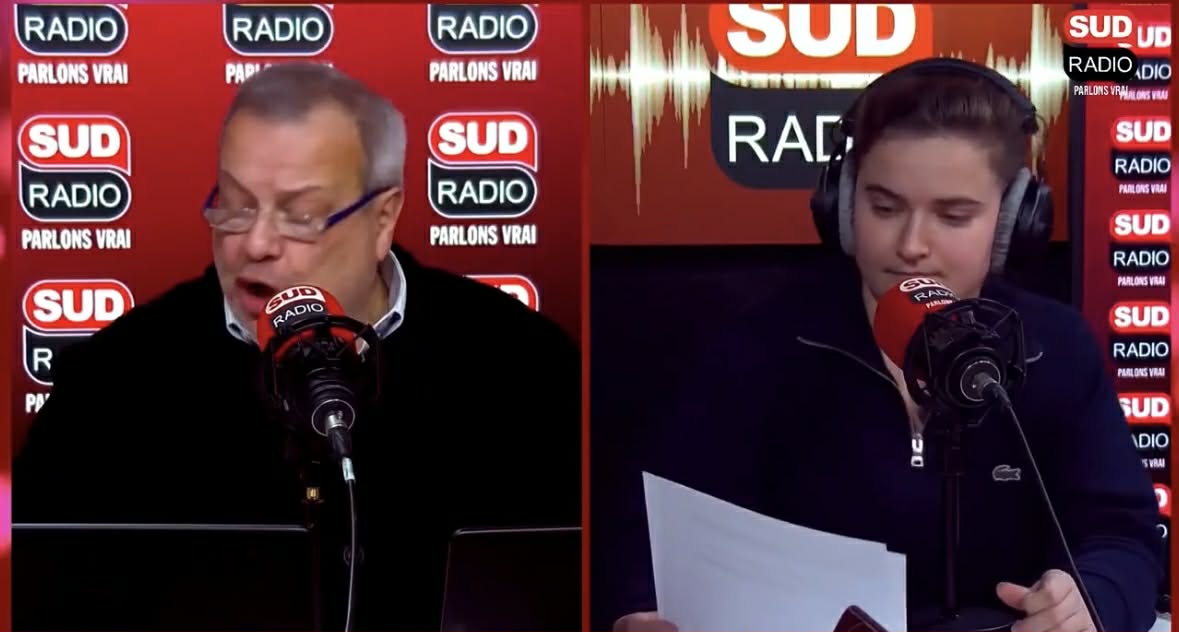 Camelia s'est suicidée à l'âge de 17 ans. Cette lycéenne s'est donnée la mort en se jetant sur les voies d'une gare après avoir été harcelée à l'école.