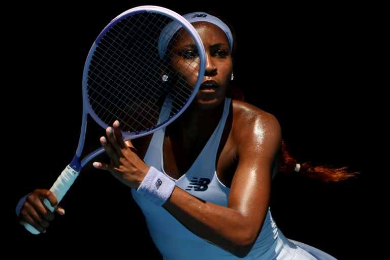 L'Américaine Coco Gauff lors de son match du premier tour de l'Open d'Australie face à l'Ouzbèke Kamilla Rakhimova, à Melbourne, le 19 janvier 2026