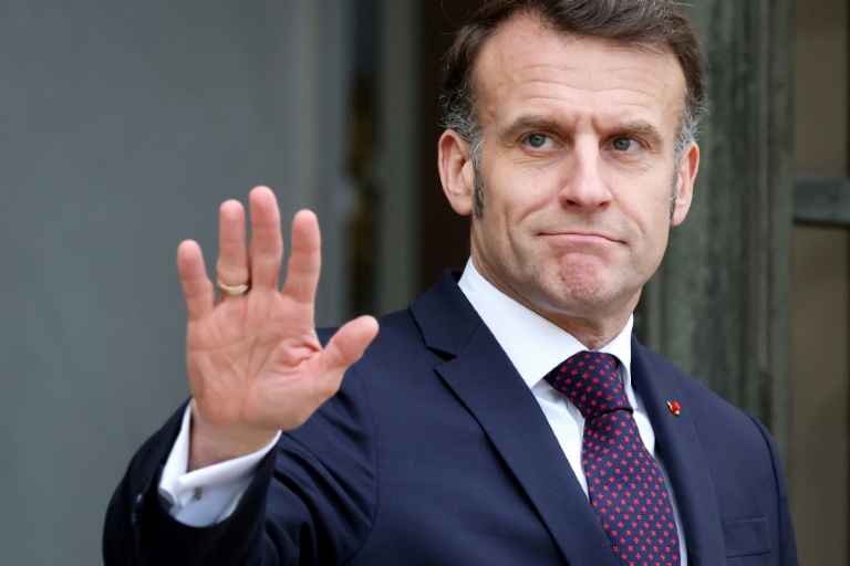 Le président français Emmanuel Macron à l'Elysée, à Paris, le 6 février 2026