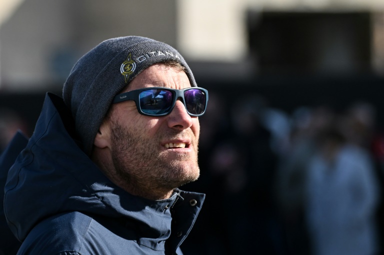 Charles Caudrelier, le skipper du Gitana 18, le 14 février 2026 à Lorient lors de la mise à l'eau
