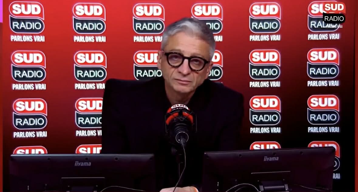 C'est une tragédie qui embrase le débat politique. Quentin, jeune militant de 23 ans est décédé ce week-end à Lyon lors d'une conférence de l'eurodéputée LFI Rima Hassan.