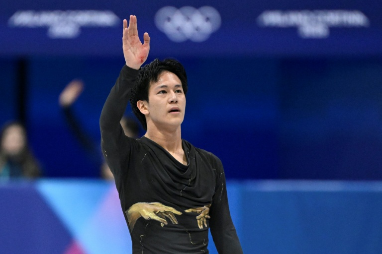 Le patineur français Adam Siao Him Fa n'a pas pu se hisser sur le podium olympique vendredi à Milan, terminant 7e à l'issue d'une prestation marquée par une chute et une main au sol